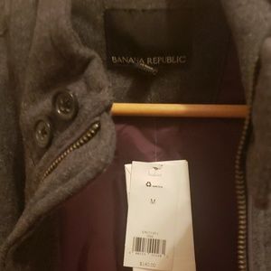 Banana Republic Jackets & Coats - Banana Republic Quilted Vest Banana Republic Jackets & Coats - Banana Republic Quilted Vest
